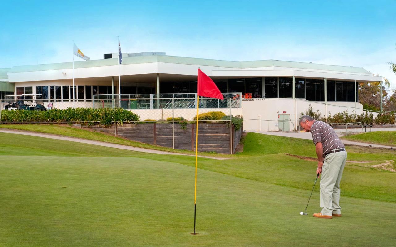 Comfort Suites Clubarham Golf Resort Luaran gambar
